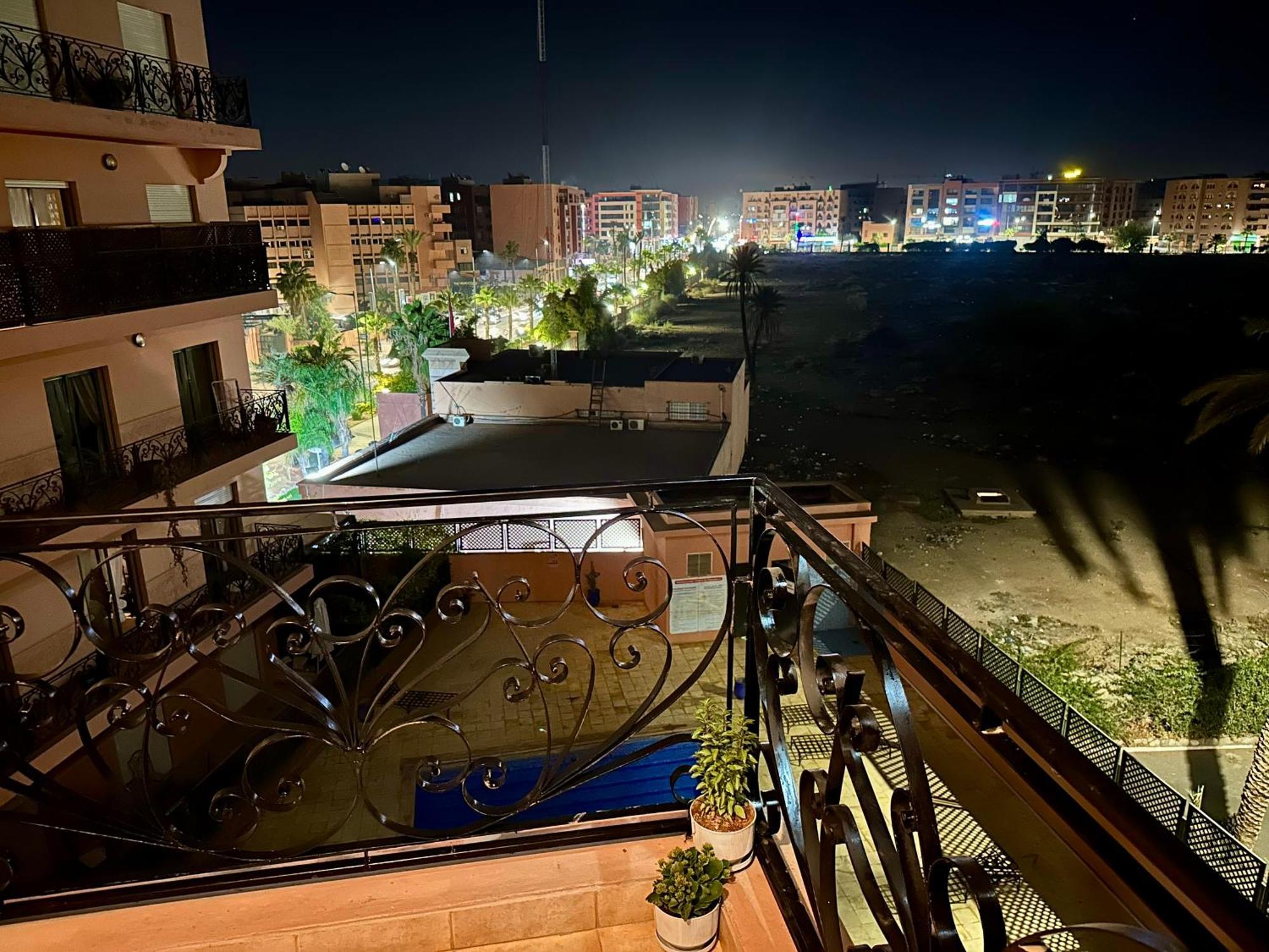 Majorelle House Vicino Ai Giardini Vista Splendida Apartment Marrakesh Exterior photo